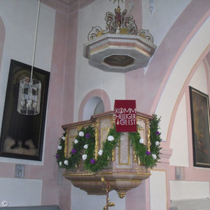 Kanzel in der St Georgskirche in Igensdorf